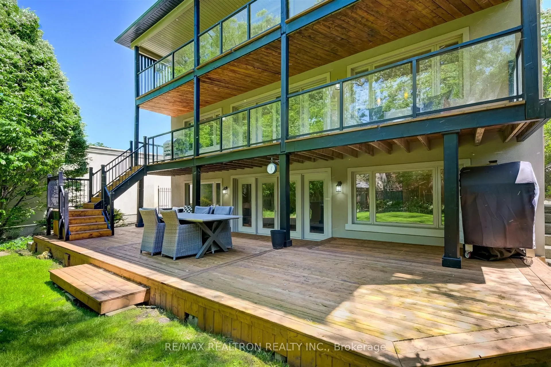 102 Edenbridge Drive