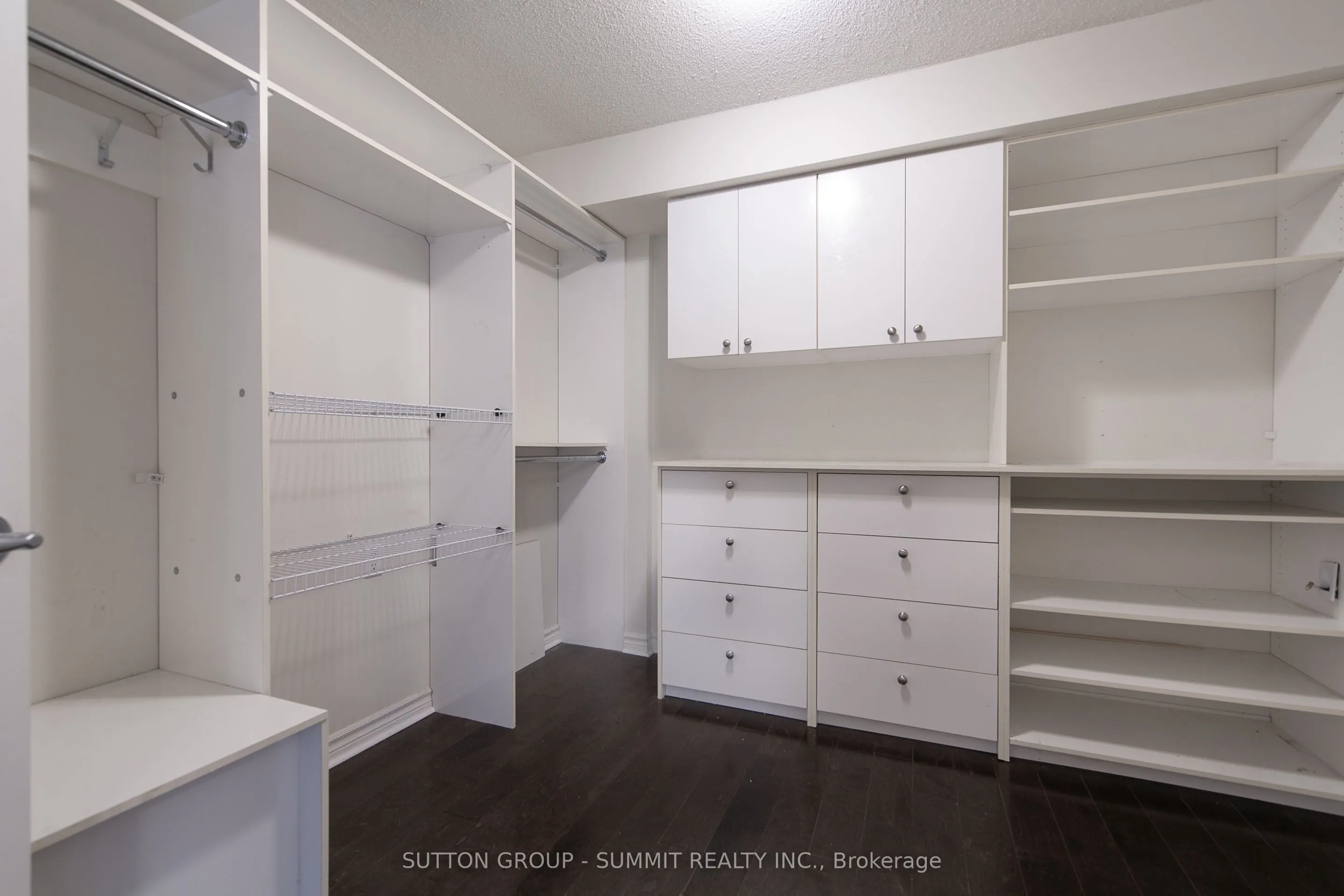 4640 Kimbermount Avenue S, #708