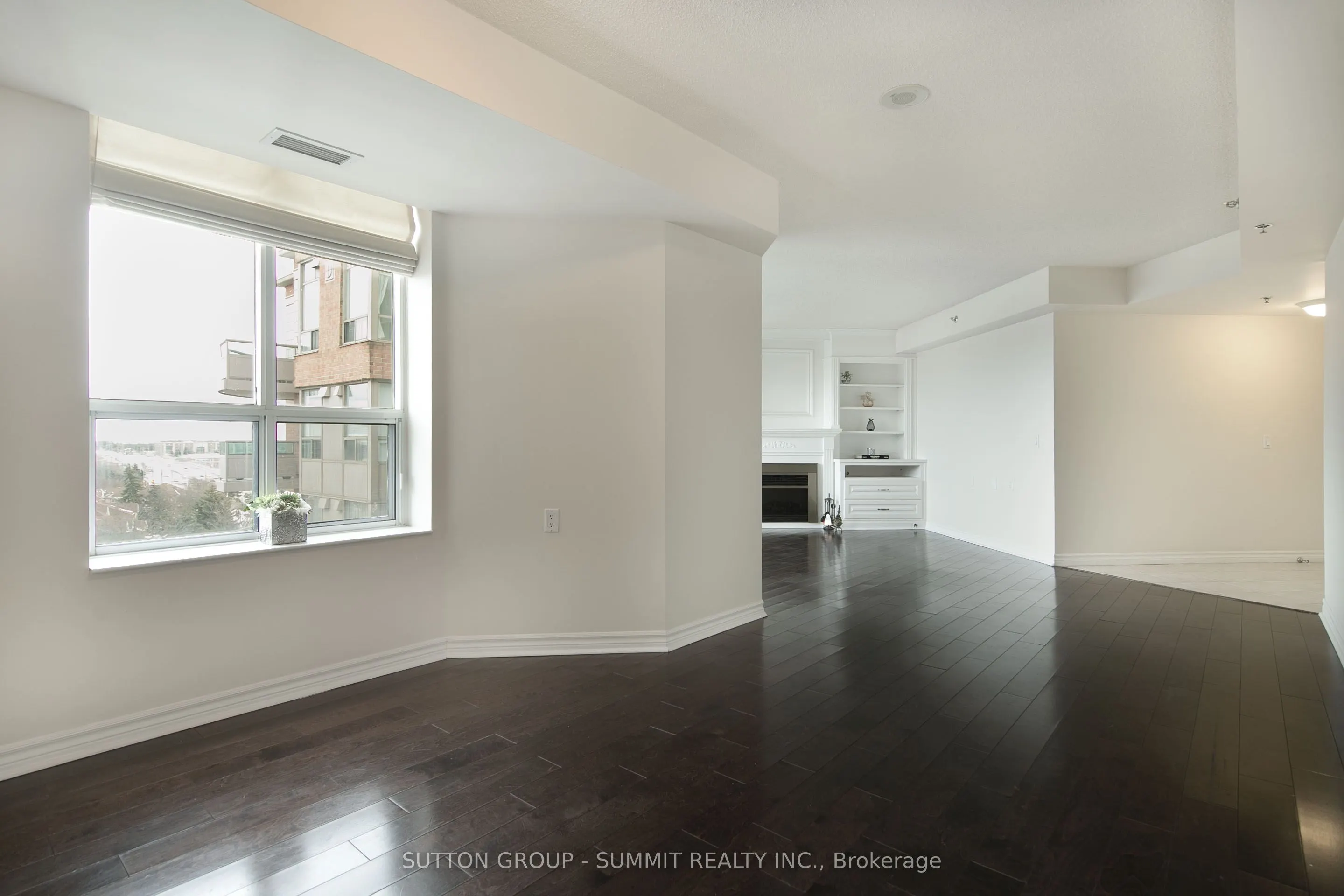 4640 Kimbermount Avenue S, #708