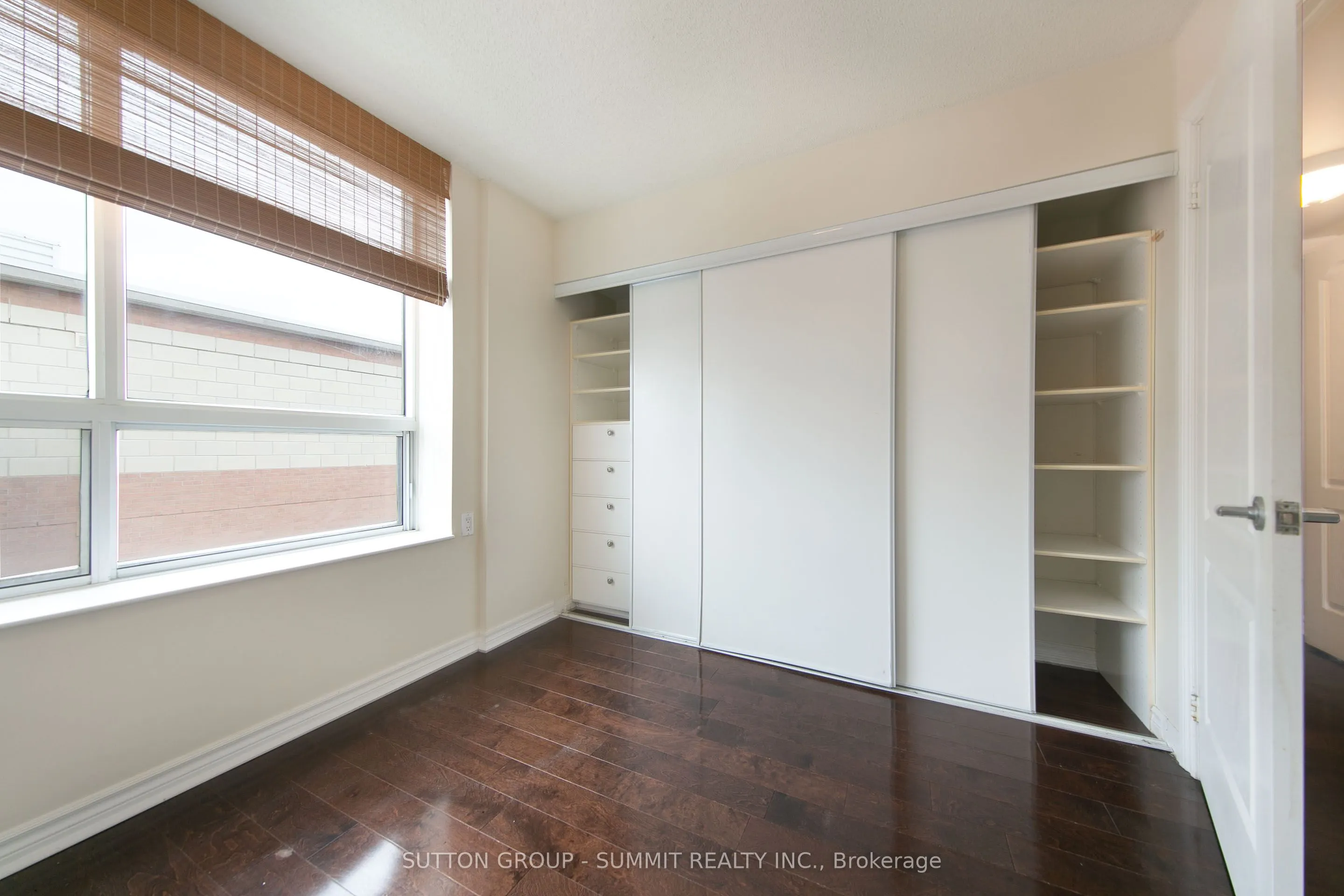 4640 Kimbermount Avenue S, #708