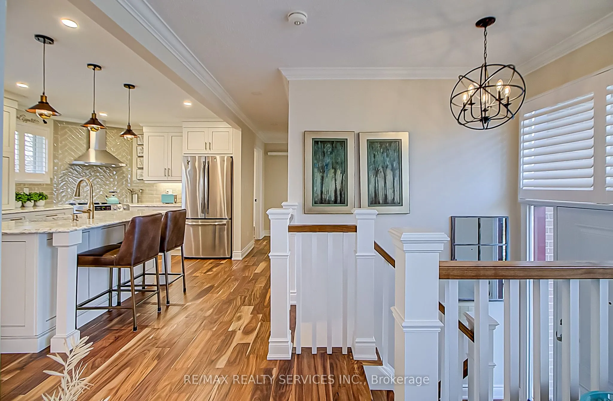 4 Ridgetop Avenue