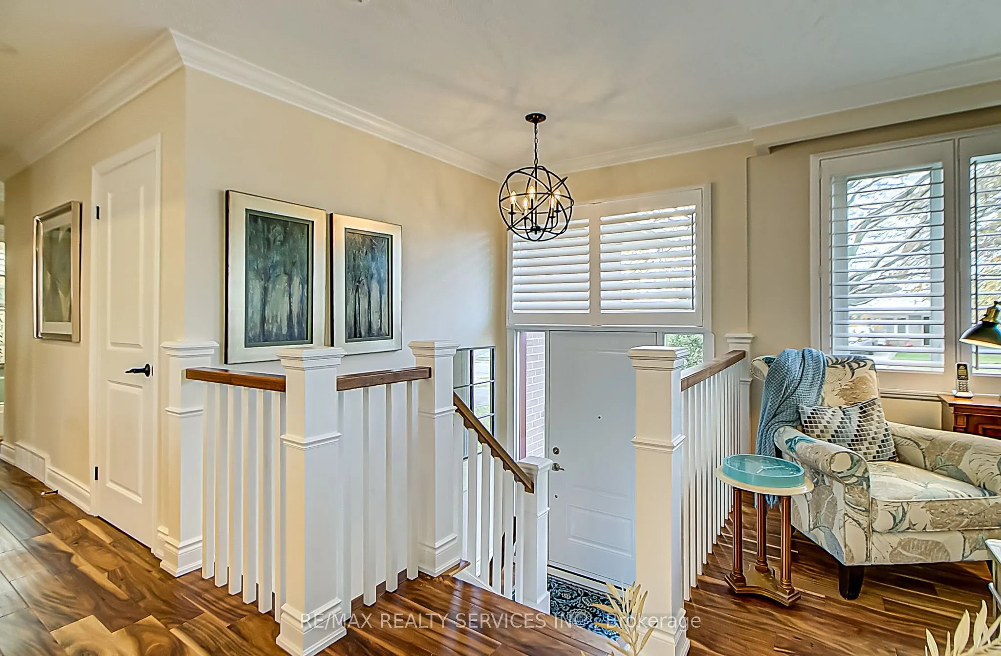 4 Ridgetop Avenue