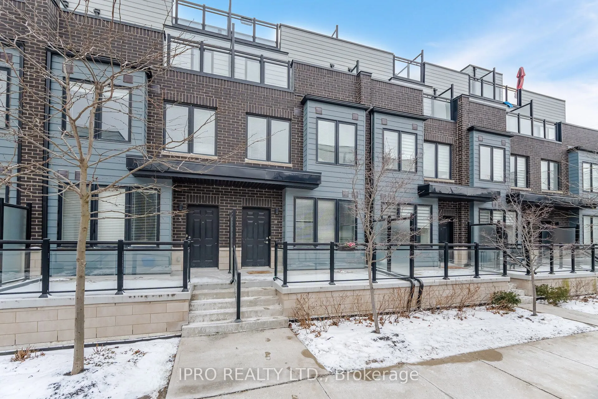 1150 Stroud Lane, #4