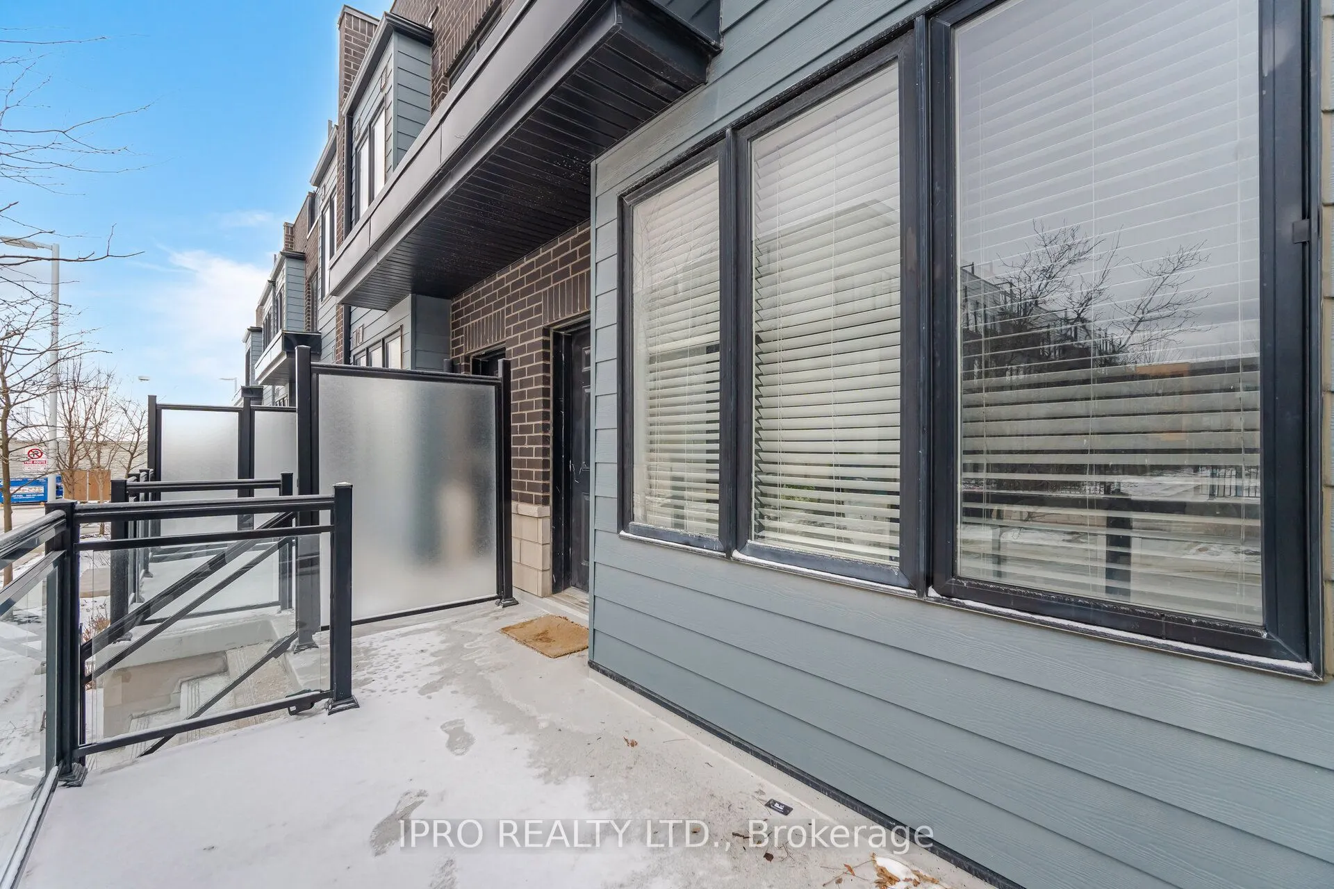 1150 Stroud Lane, #4