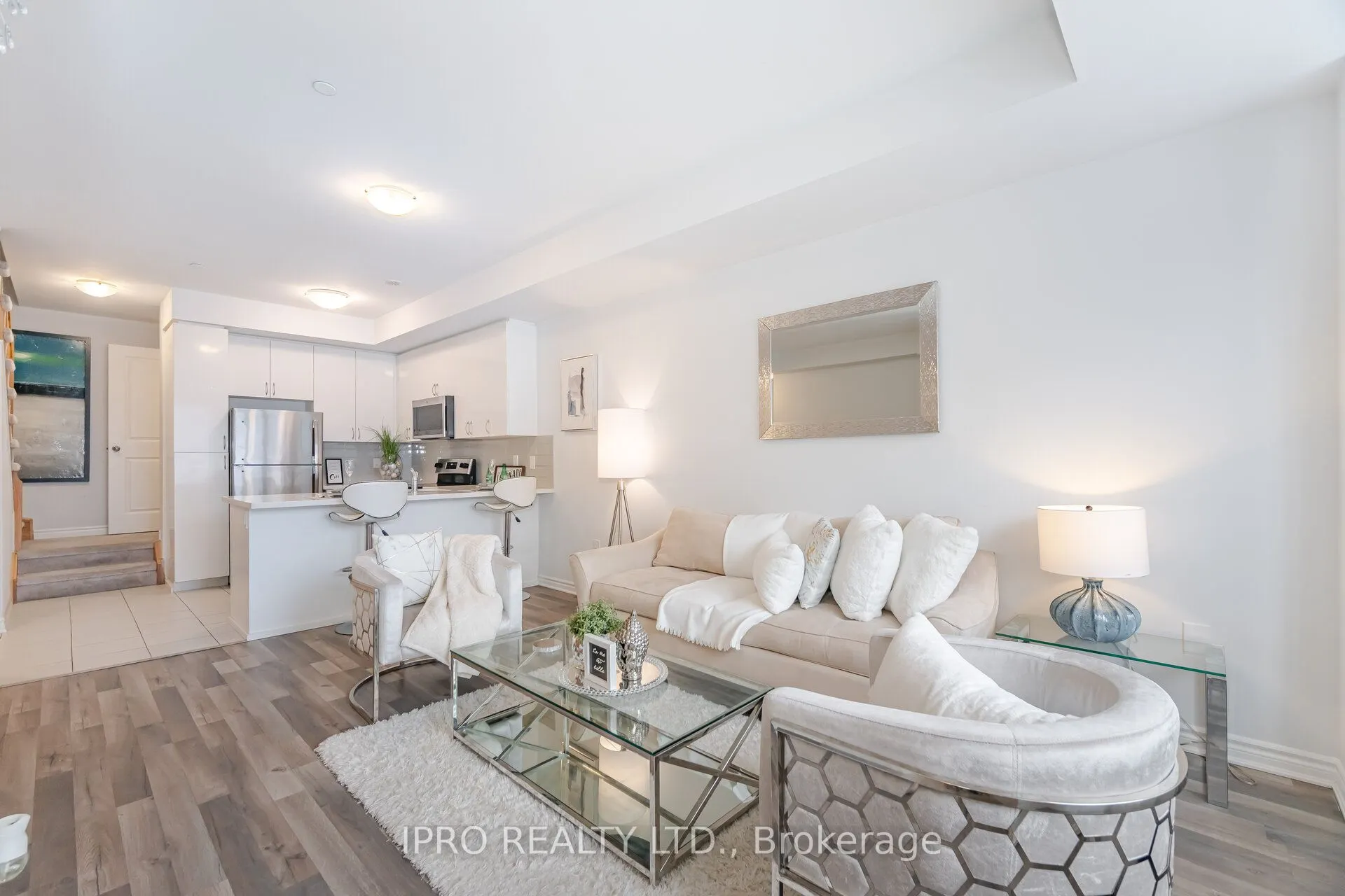 1150 Stroud Lane, #4