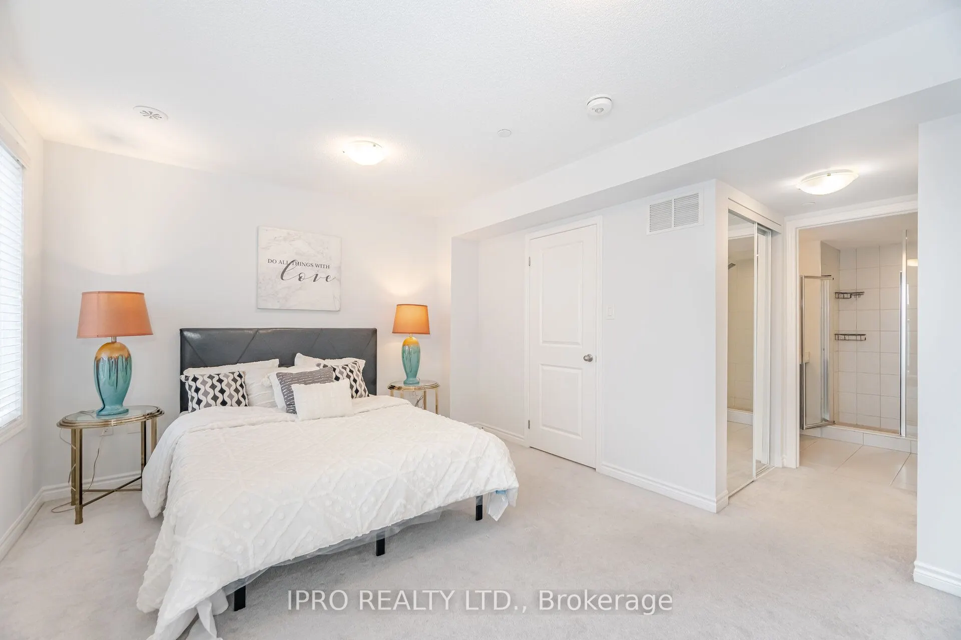 1150 Stroud Lane, #4