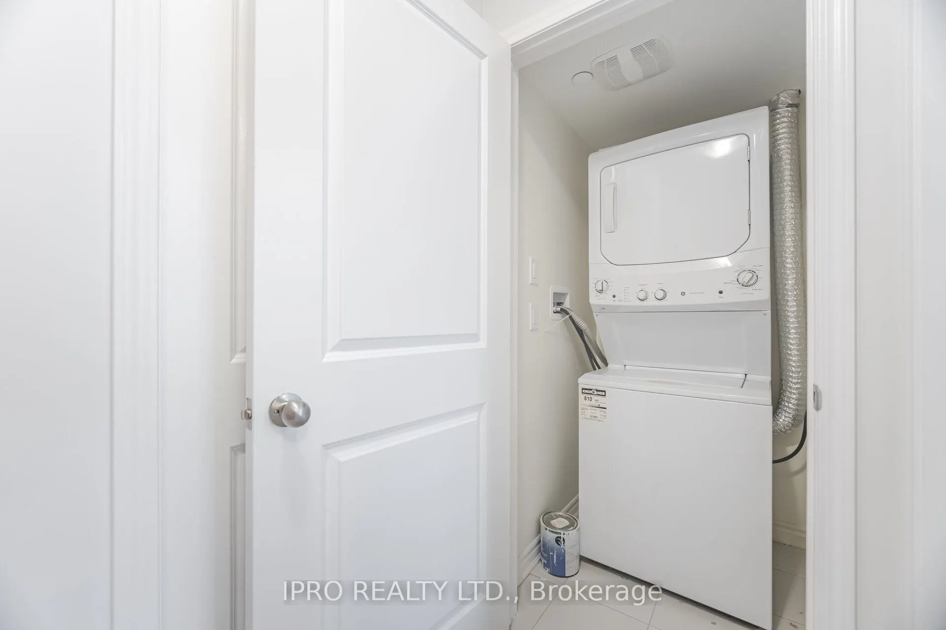 1150 Stroud Lane, #4