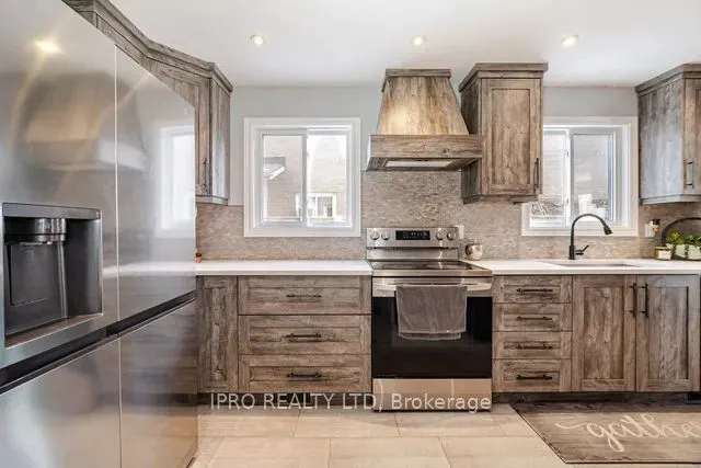14 Royal Palm Drive