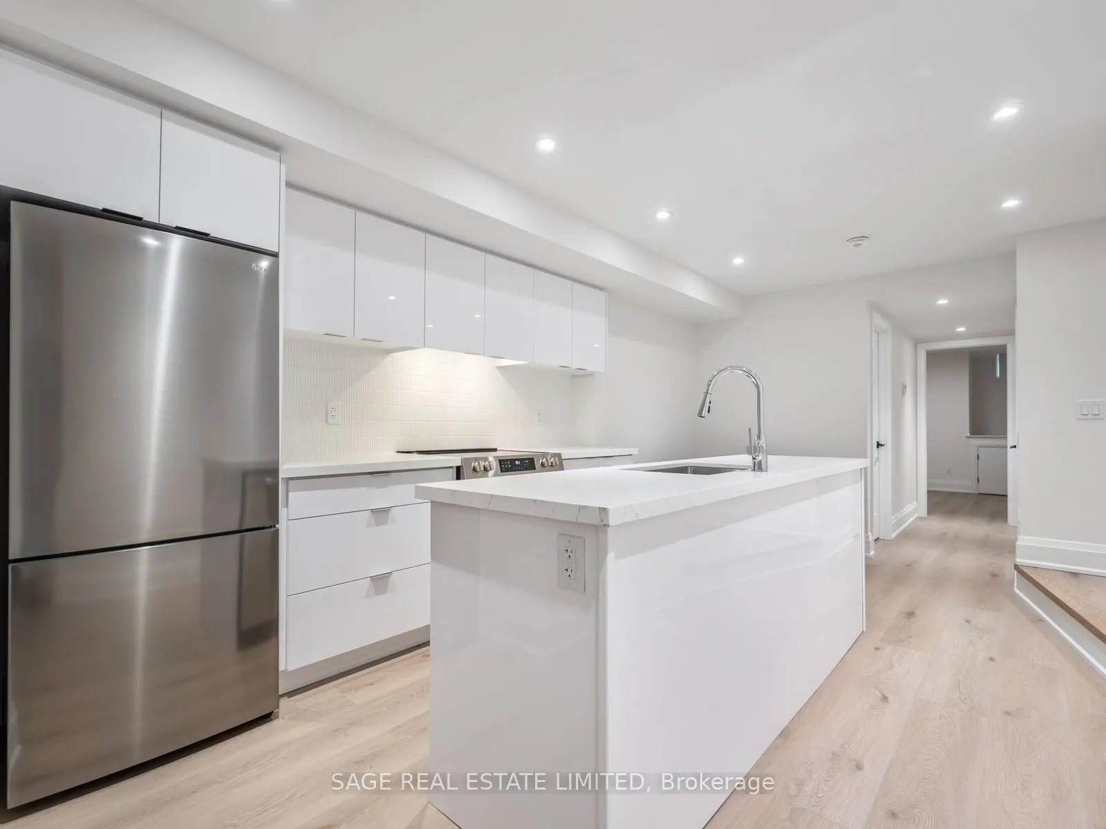 64 Gwynne Avenue, #Lower