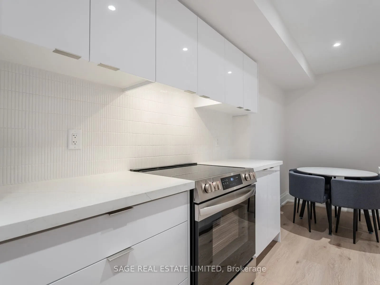 64 Gwynne Avenue, #Lower