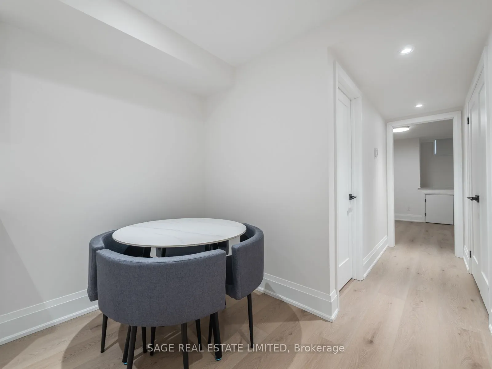 64 Gwynne Avenue, #Lower