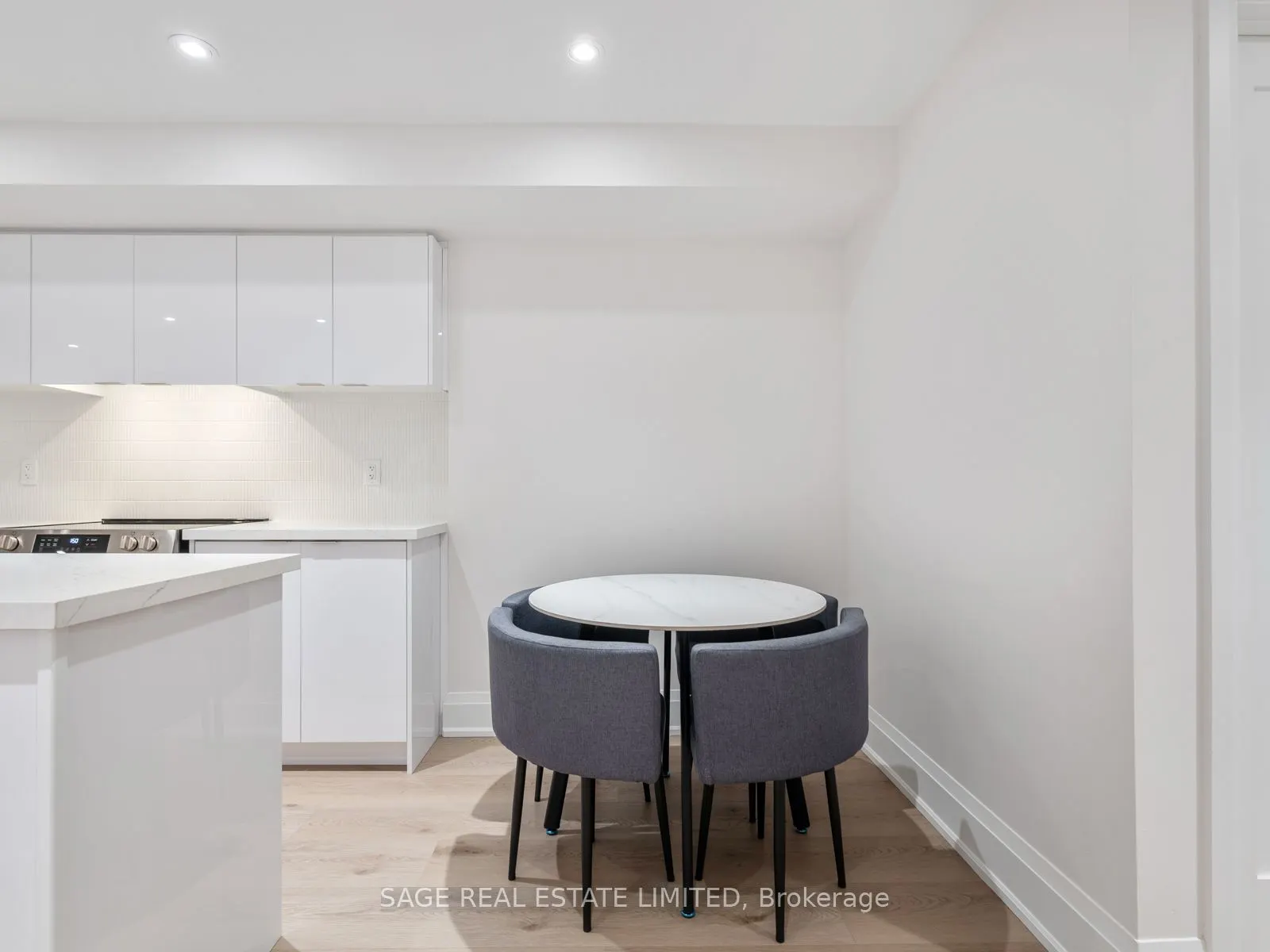 64 Gwynne Avenue, #Lower