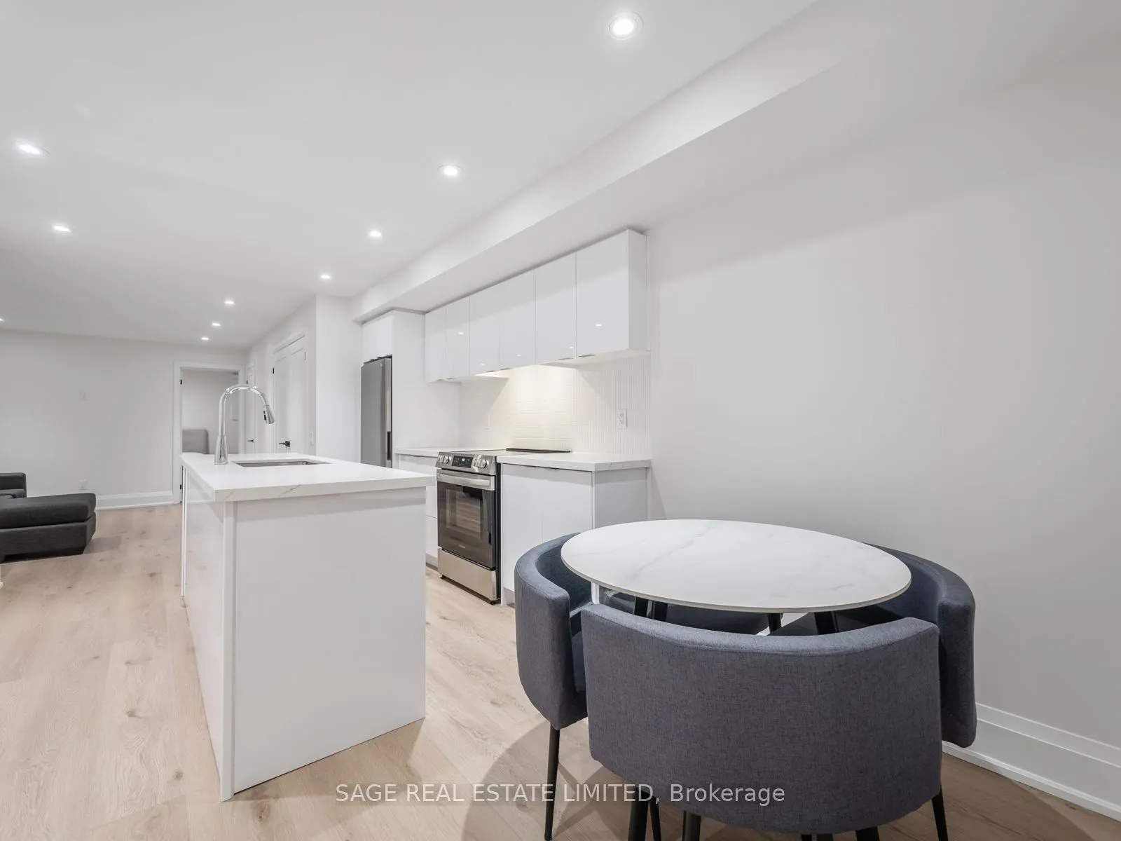 64 Gwynne Avenue, #Lower