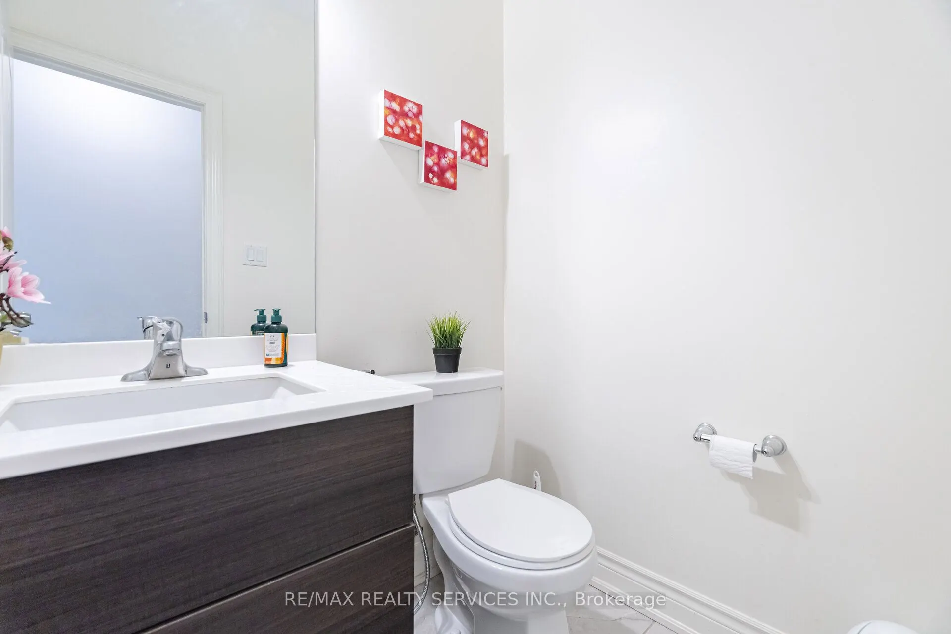 7 Lady Evelyn Crescent