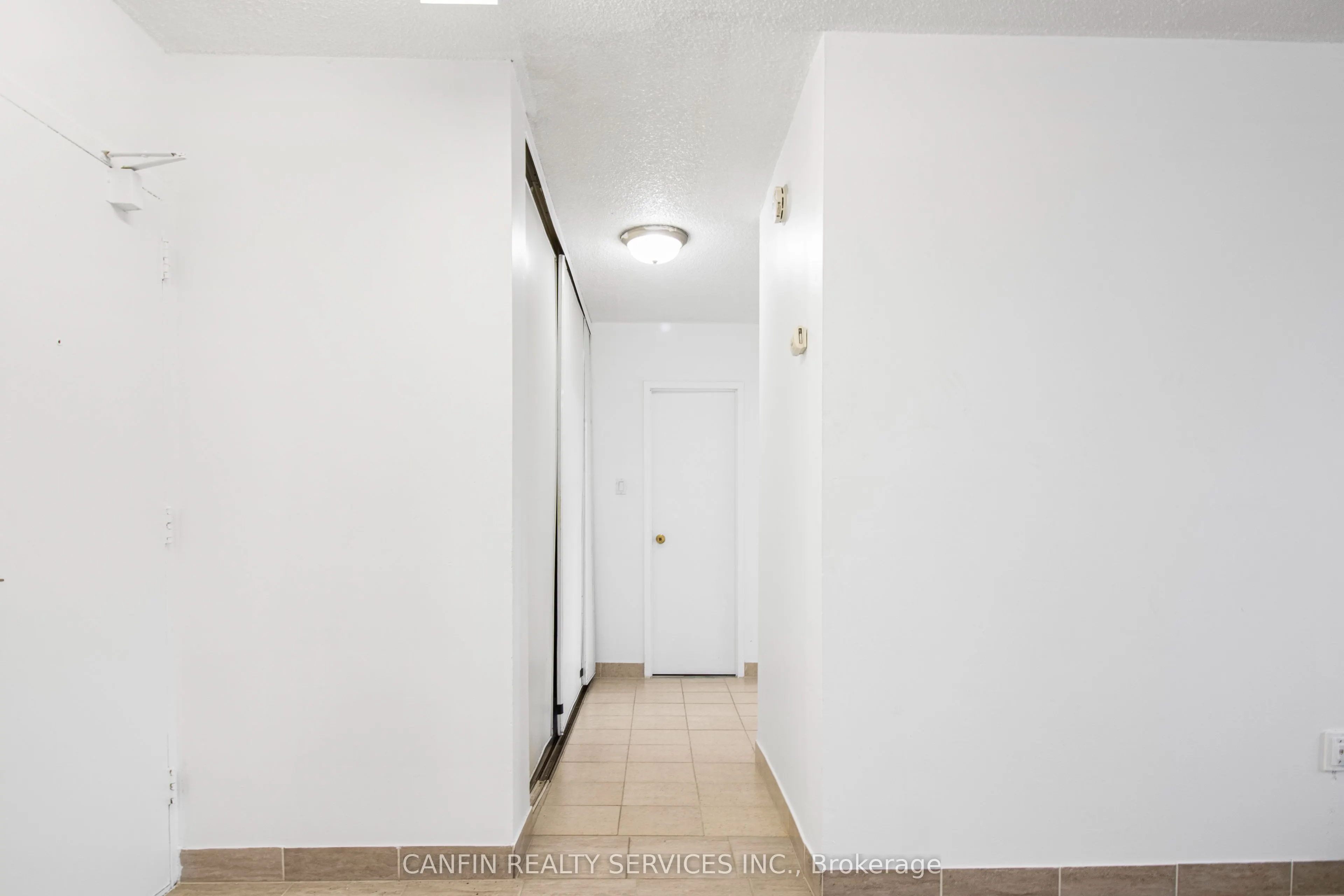 100 Lotherton Pathway, #109