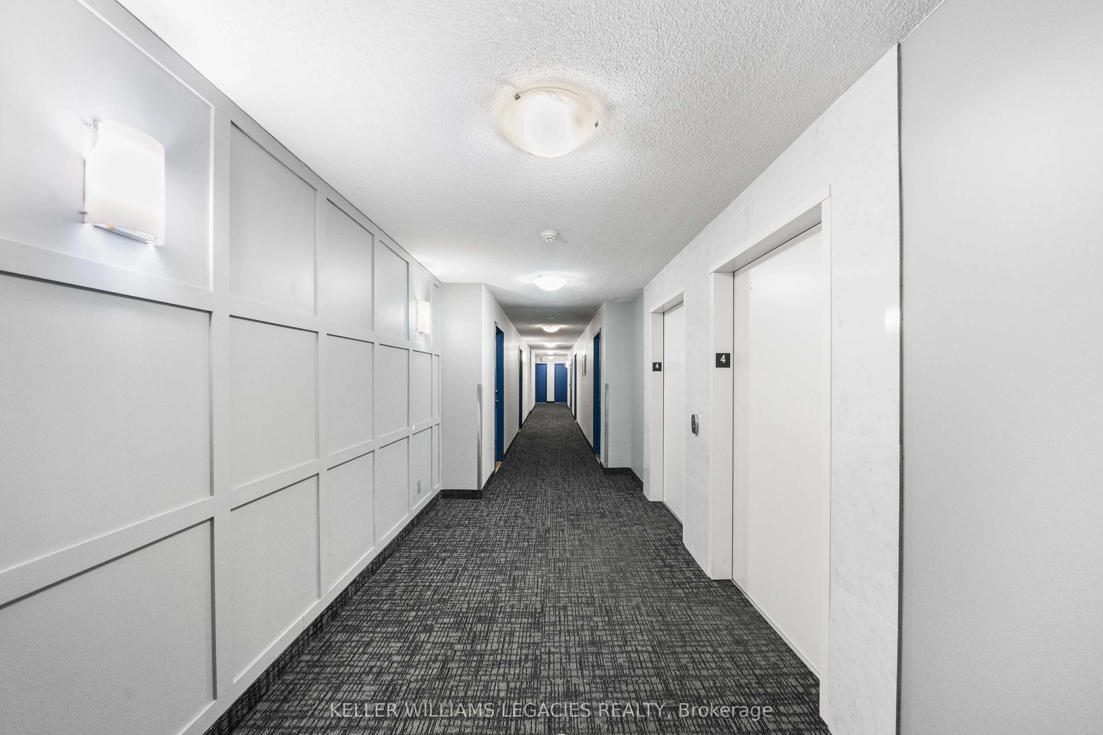 2464 Weston Road, #405