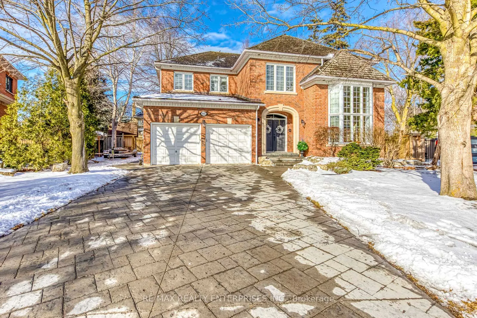 1935 Calgary Court