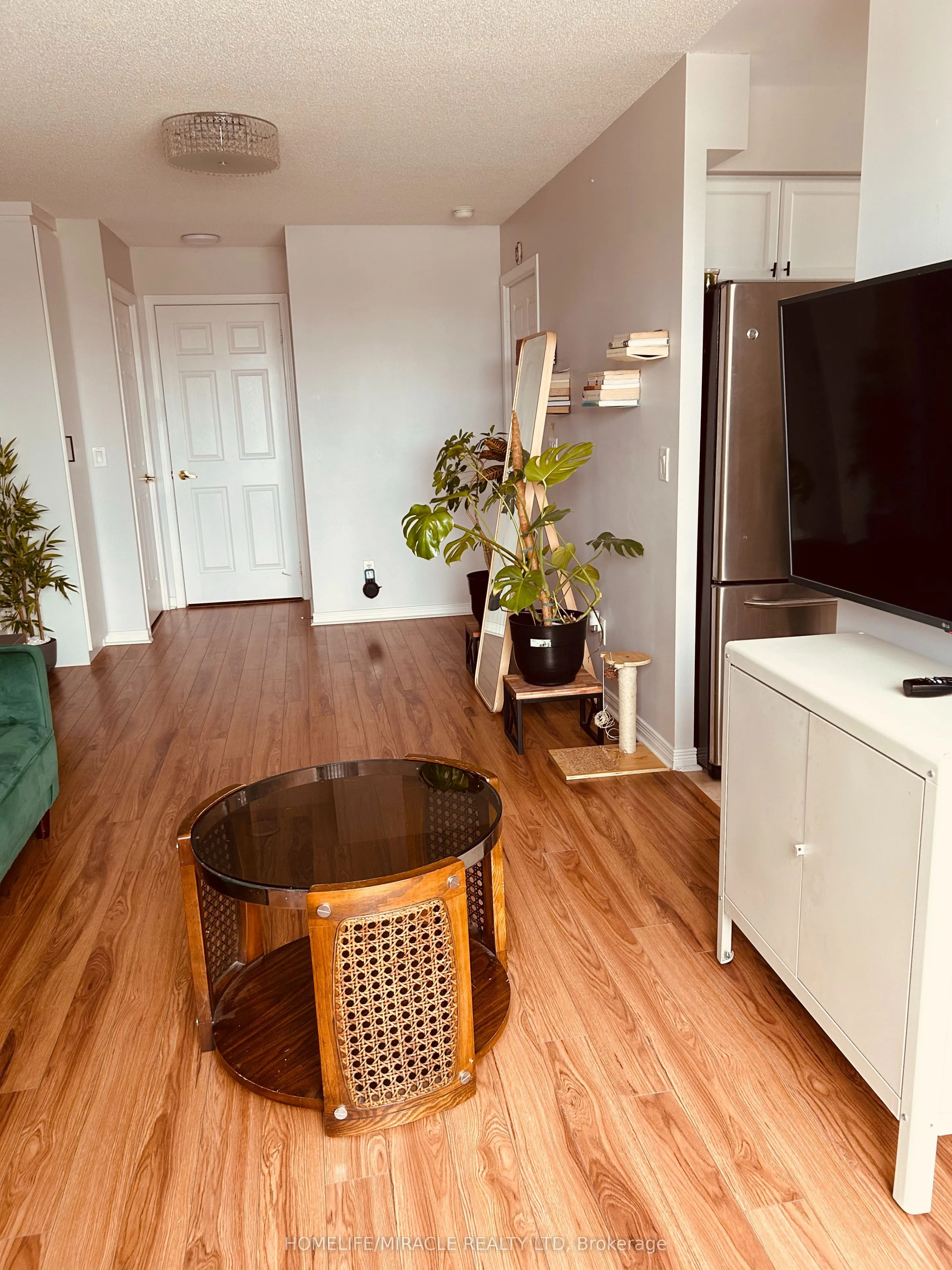 4889 Kimbermount Avenue N, #203