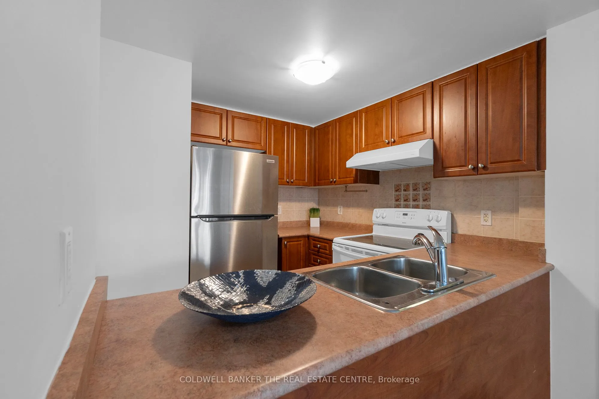 3047 Finch Avenue W, #2057