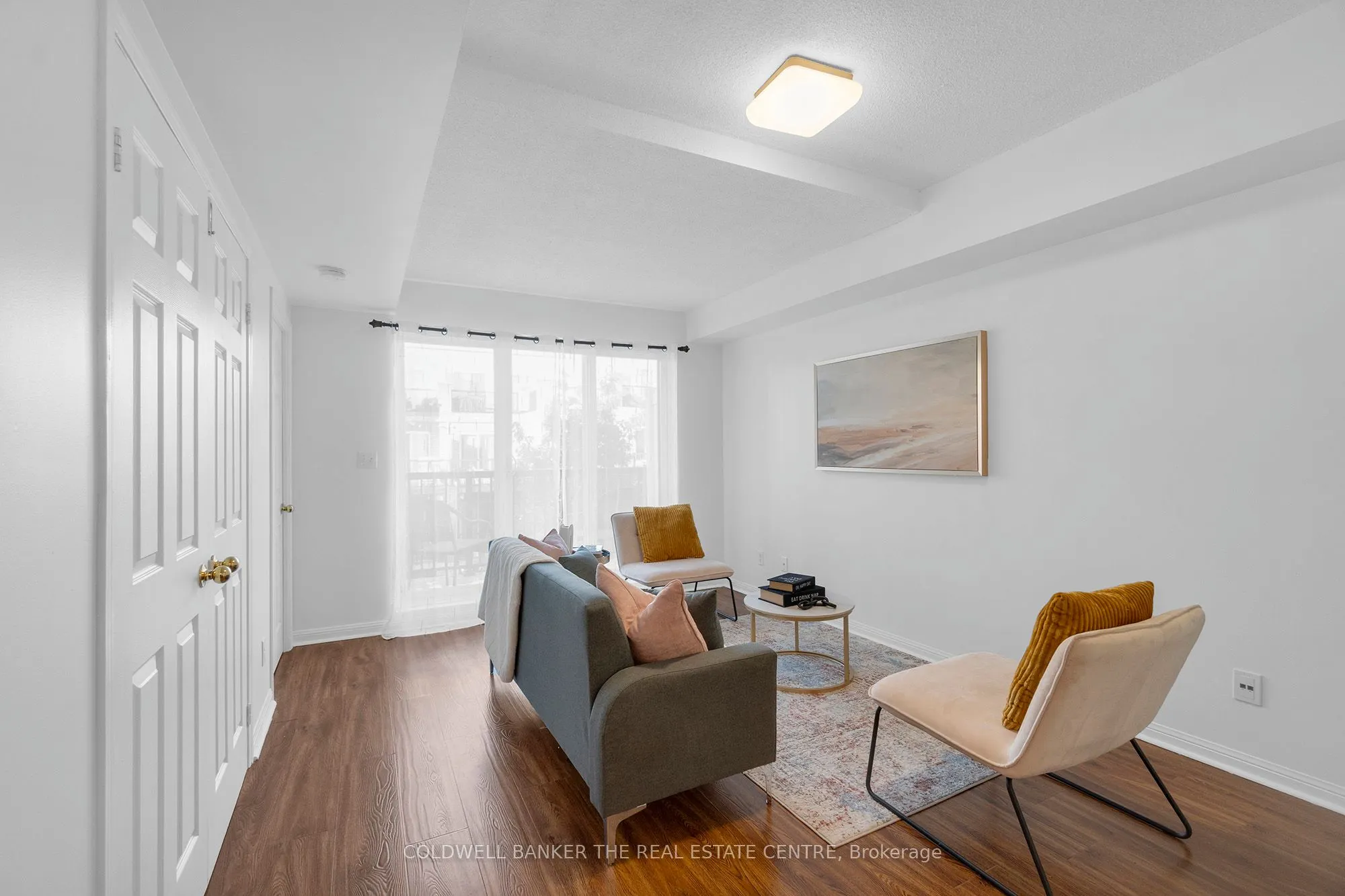 3047 Finch Avenue W, #2057