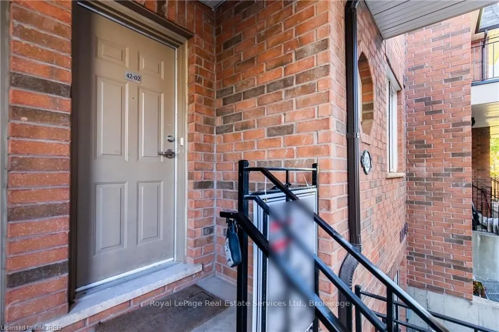 2420 BARONWOOD Drive, #42-02