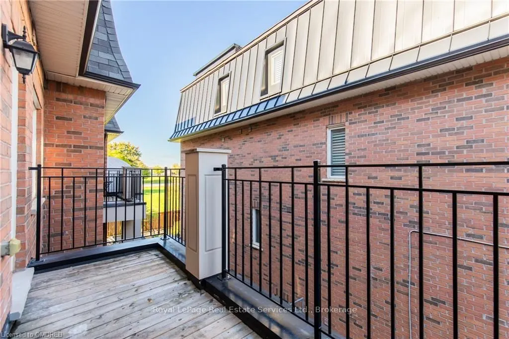 2420 BARONWOOD Drive, #42-02