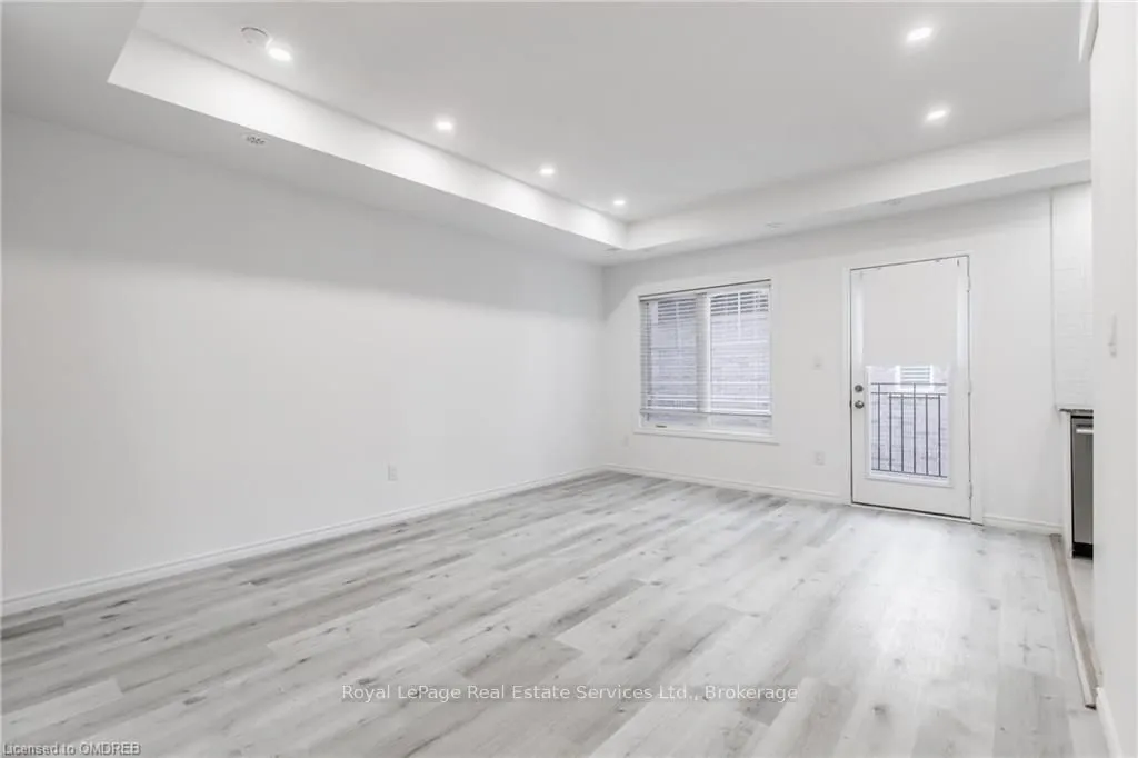 2420 BARONWOOD Drive, #42-02