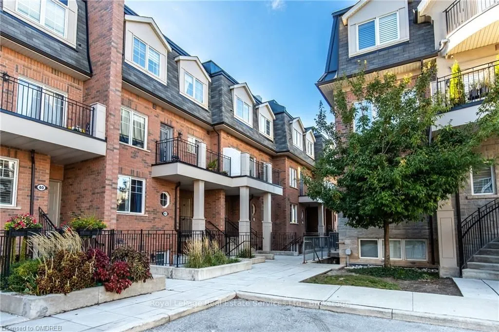 2420 BARONWOOD Drive, #42-02