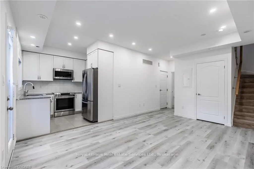 2420 BARONWOOD Drive, #42-02