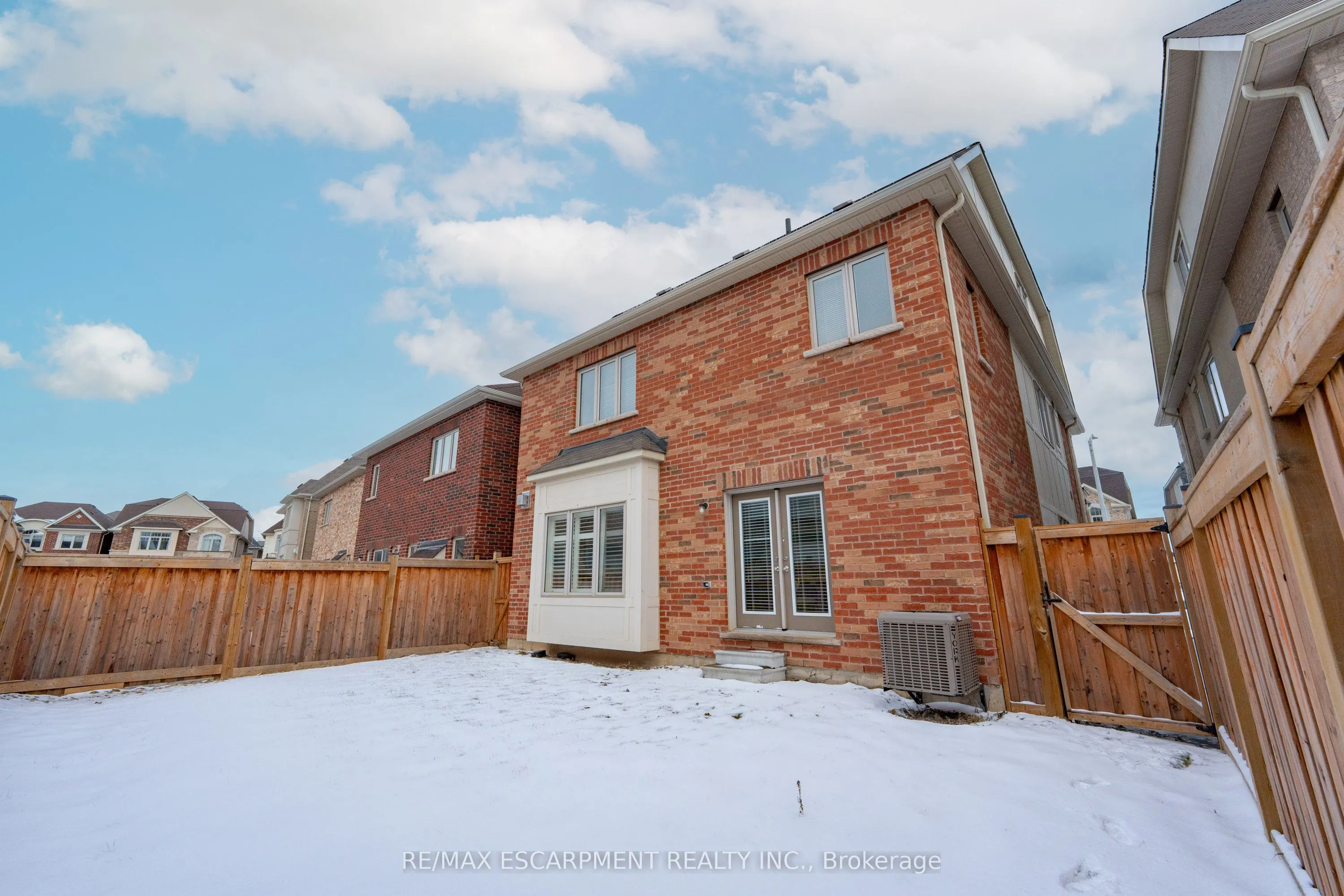 3152 Goodyear Road