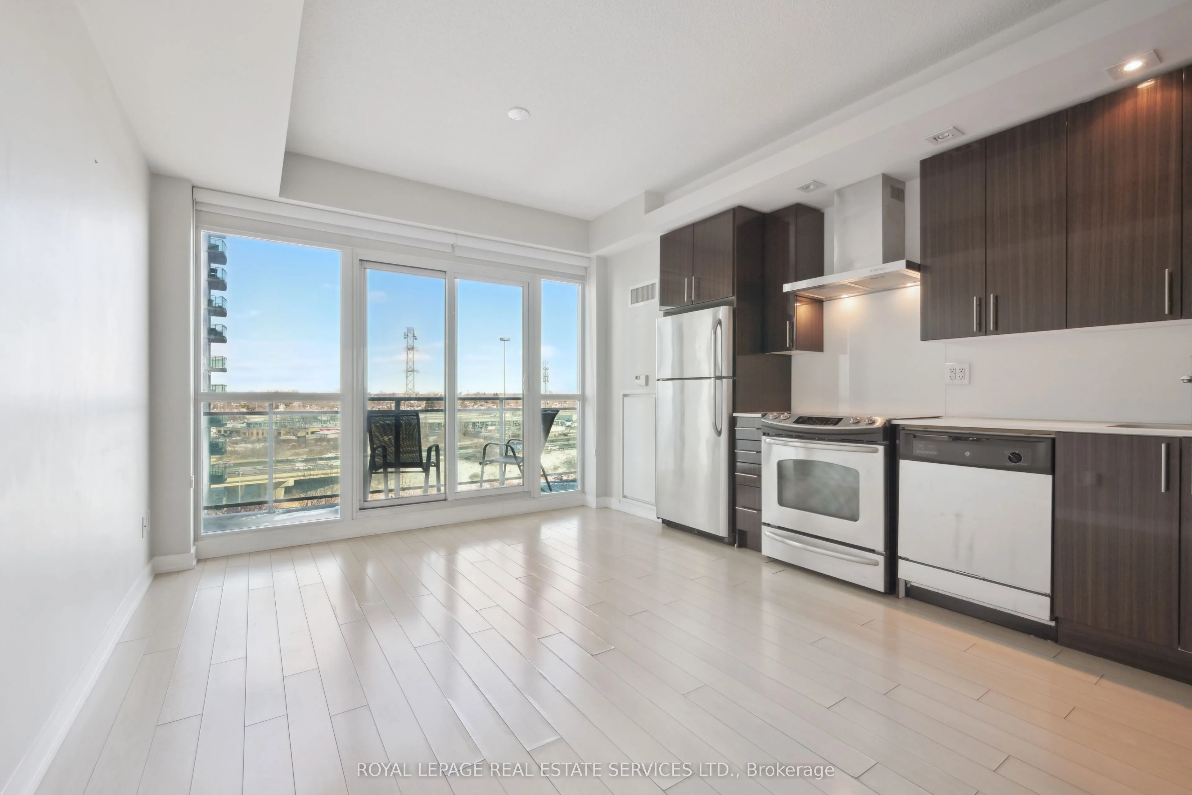 165 Legion Road N #923