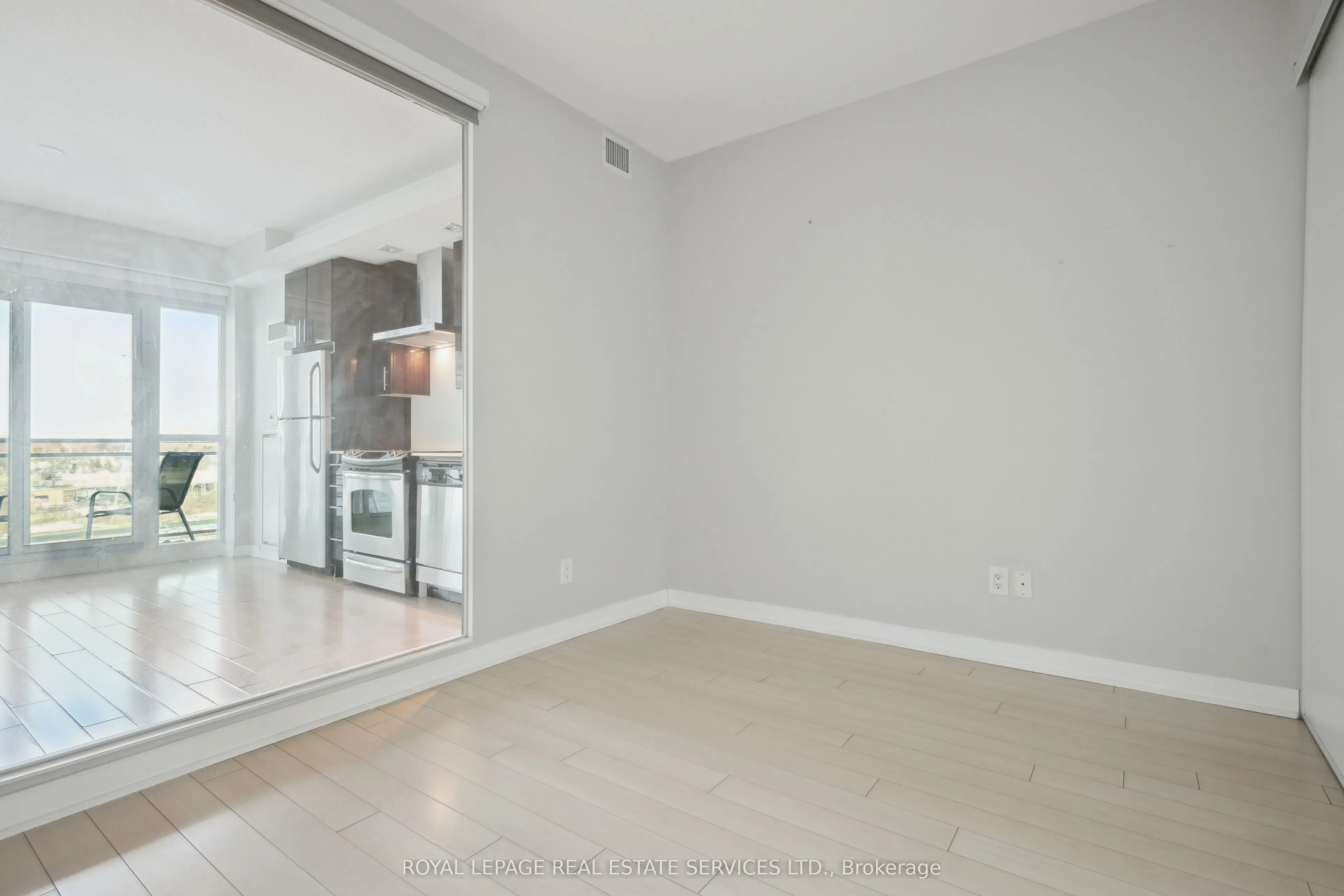 165 Legion Road N #923