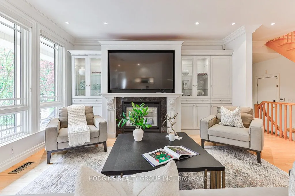 1382 Aldo Drive