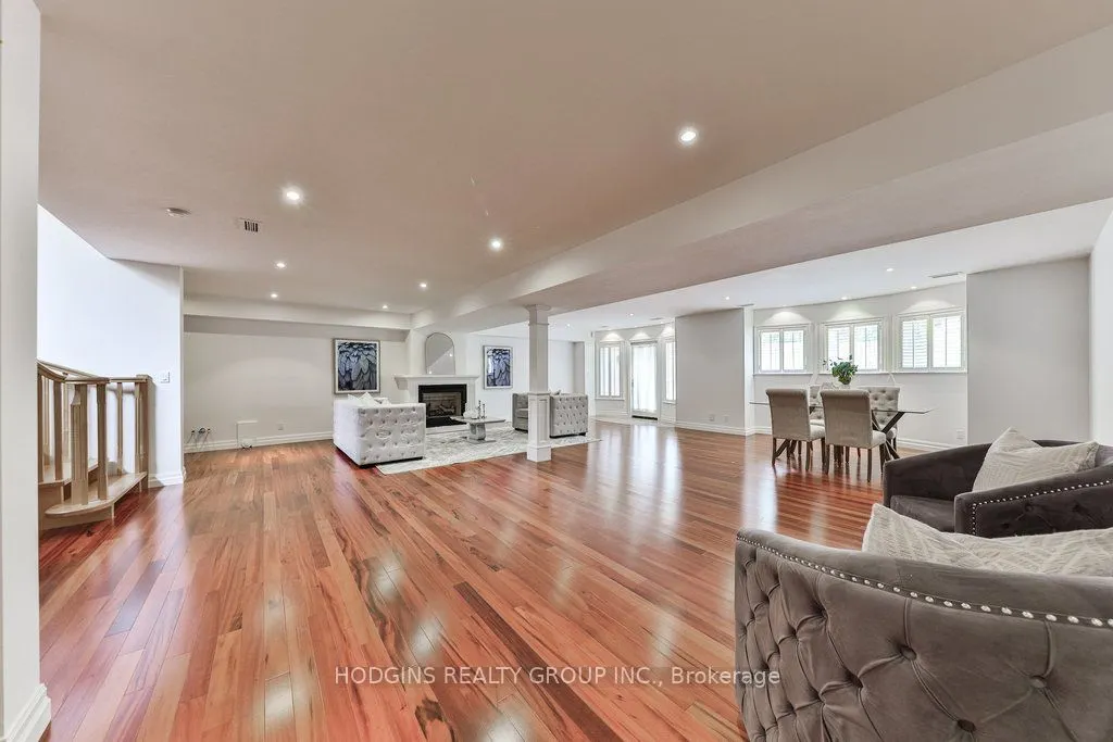 1382 Aldo Drive