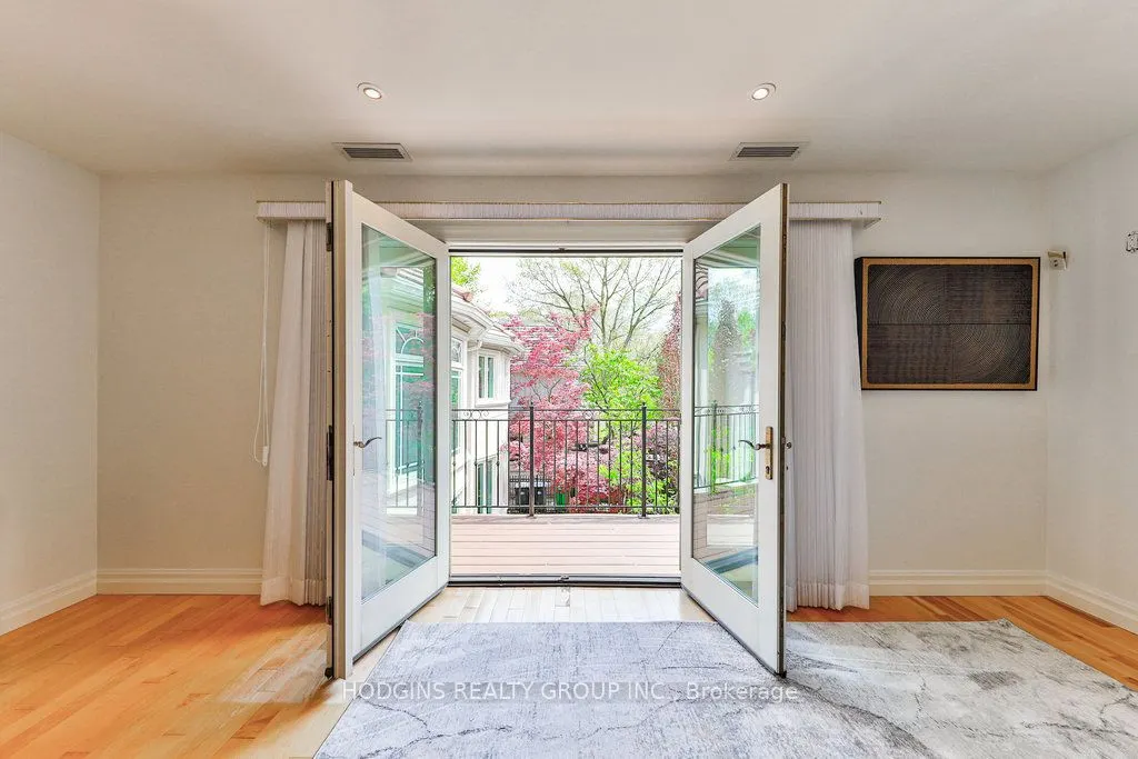 1382 Aldo Drive