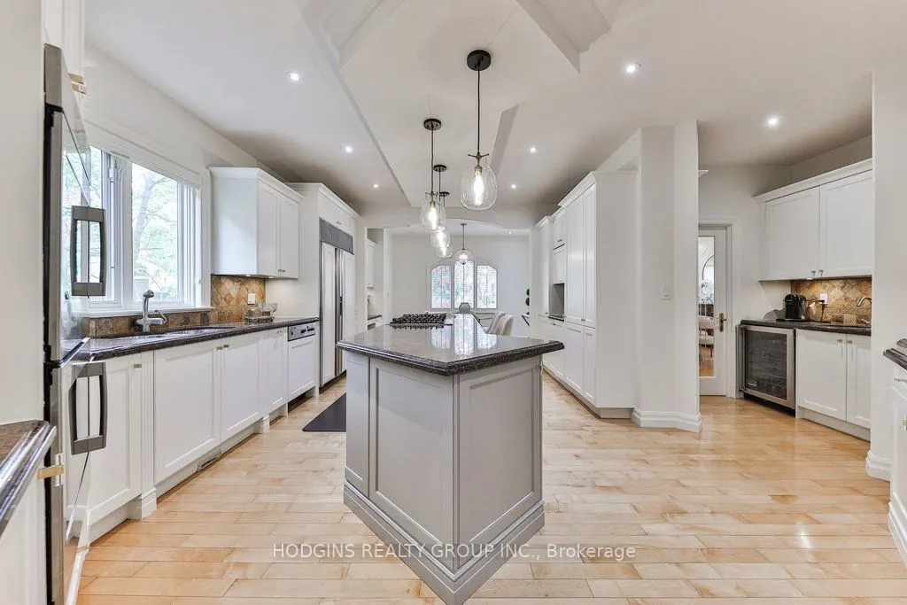 1382 Aldo Drive