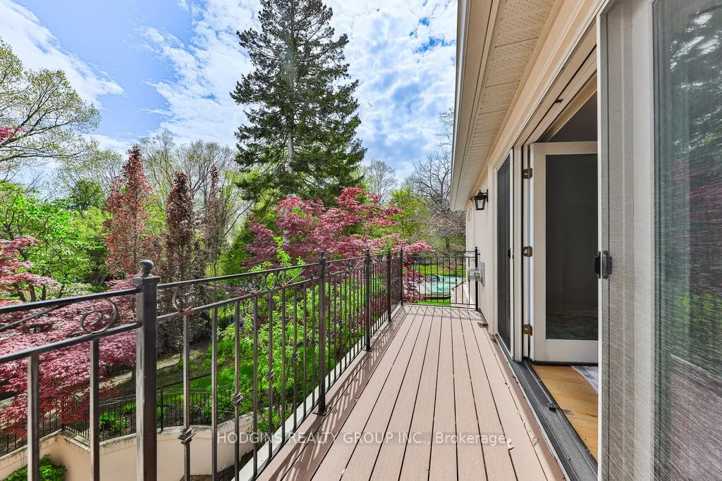 1382 Aldo Drive
