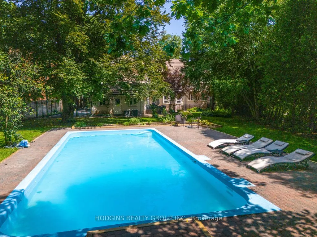 1382 Aldo Drive