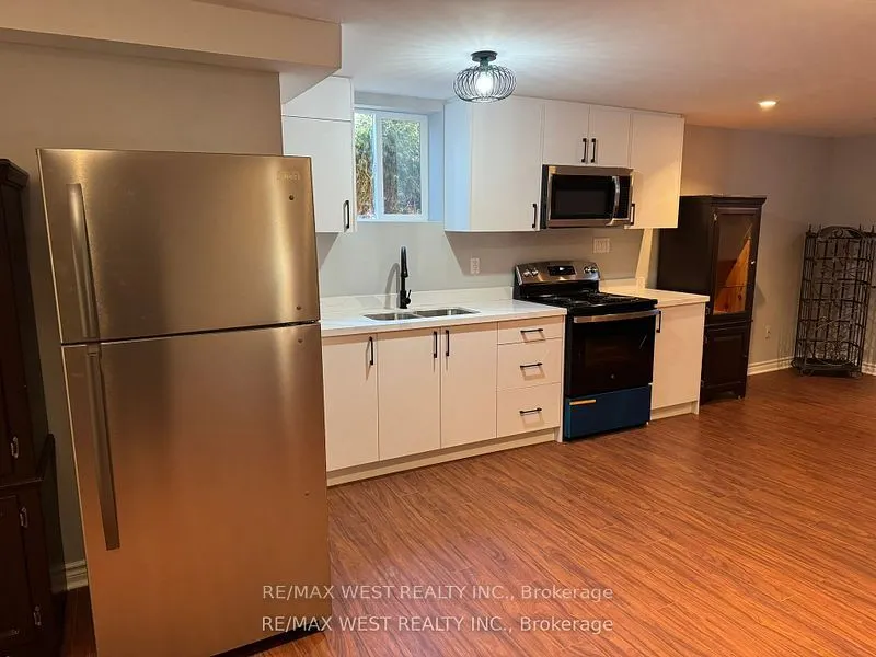 13 Silvervalley Drive
