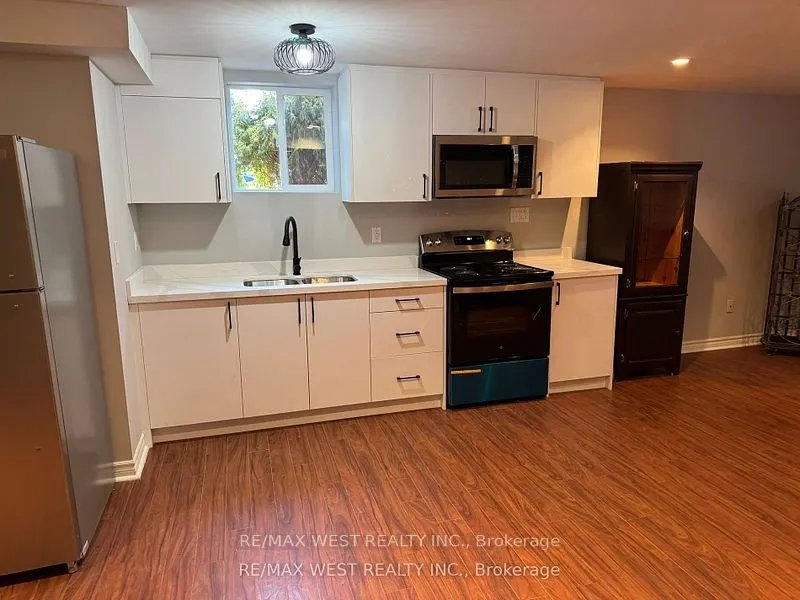 13 Silvervalley Drive