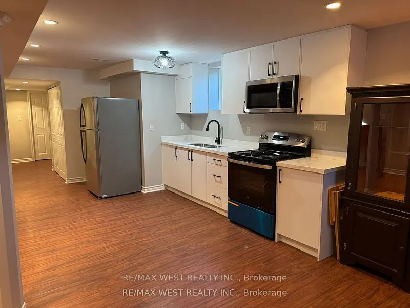 13 Silvervalley Drive