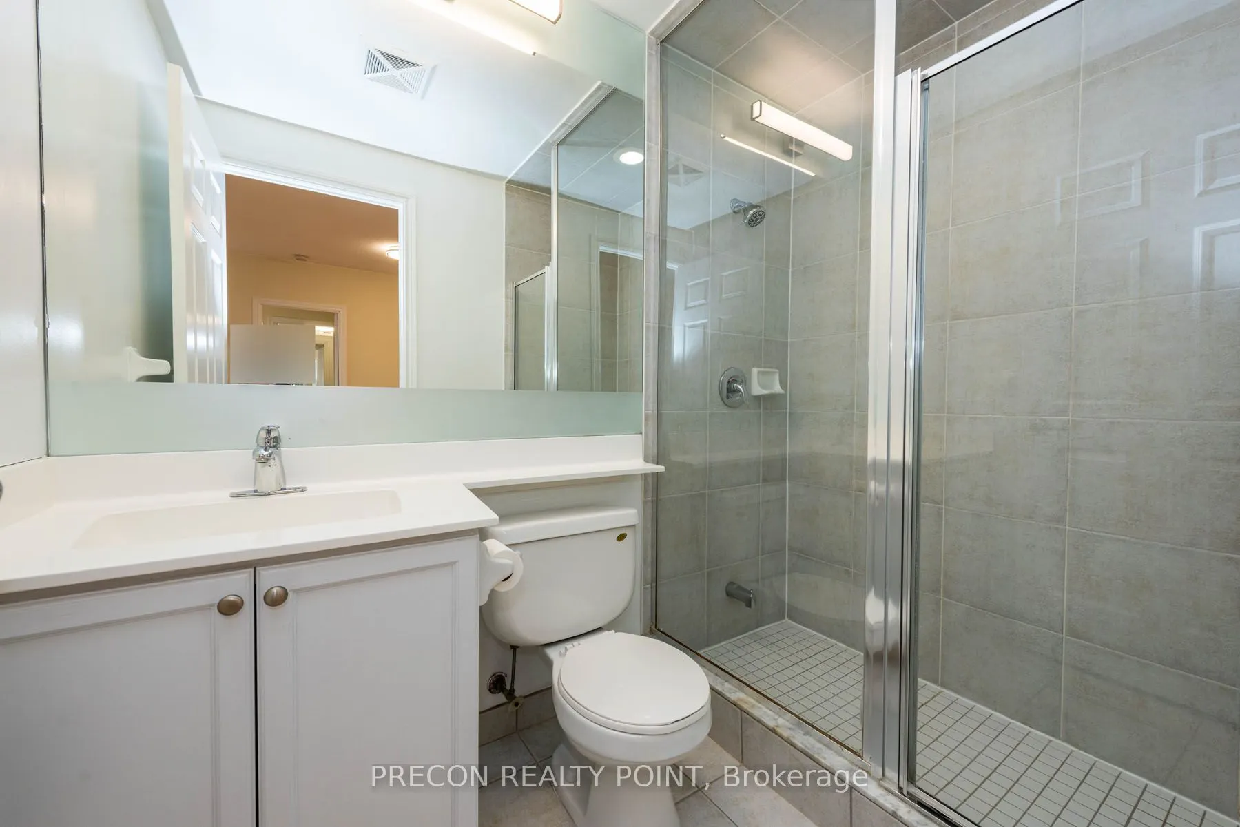 310 Burnhamthorpe Road W, #PH01