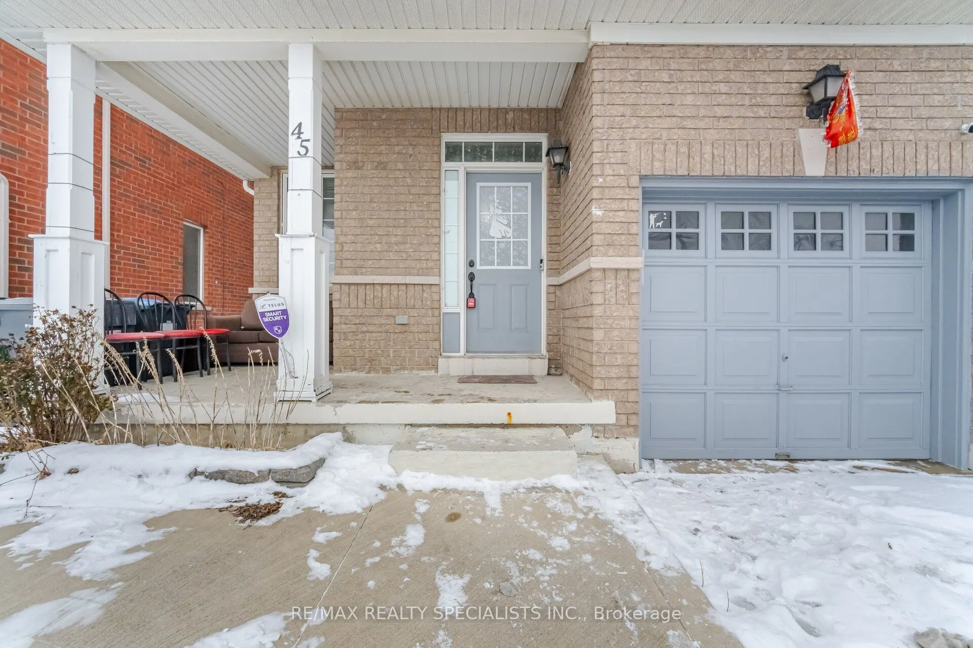 45 Connolly Crescent