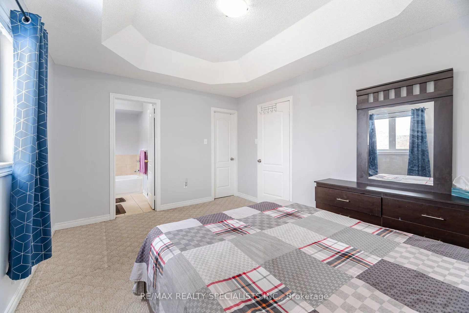 45 Connolly Crescent