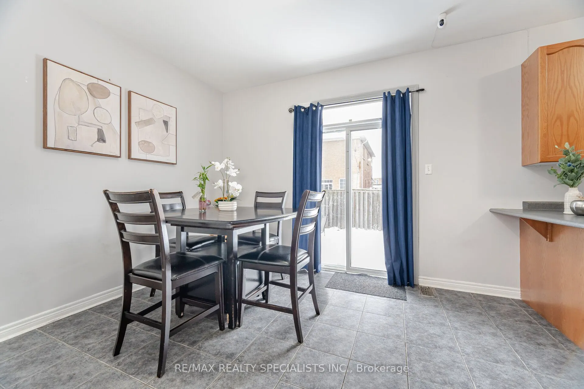 45 Connolly Crescent