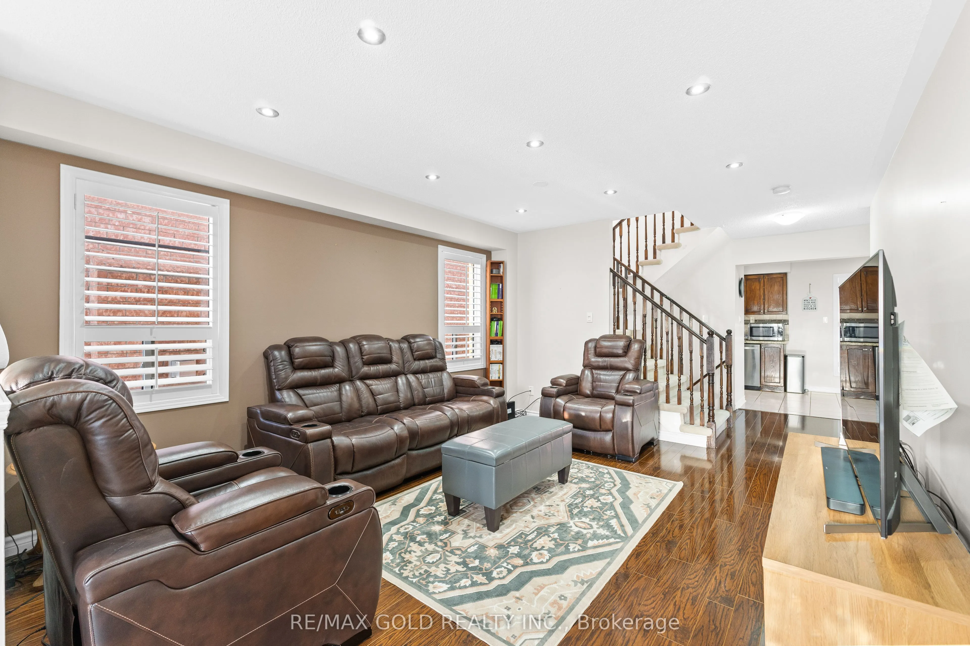519 Delphine Drive