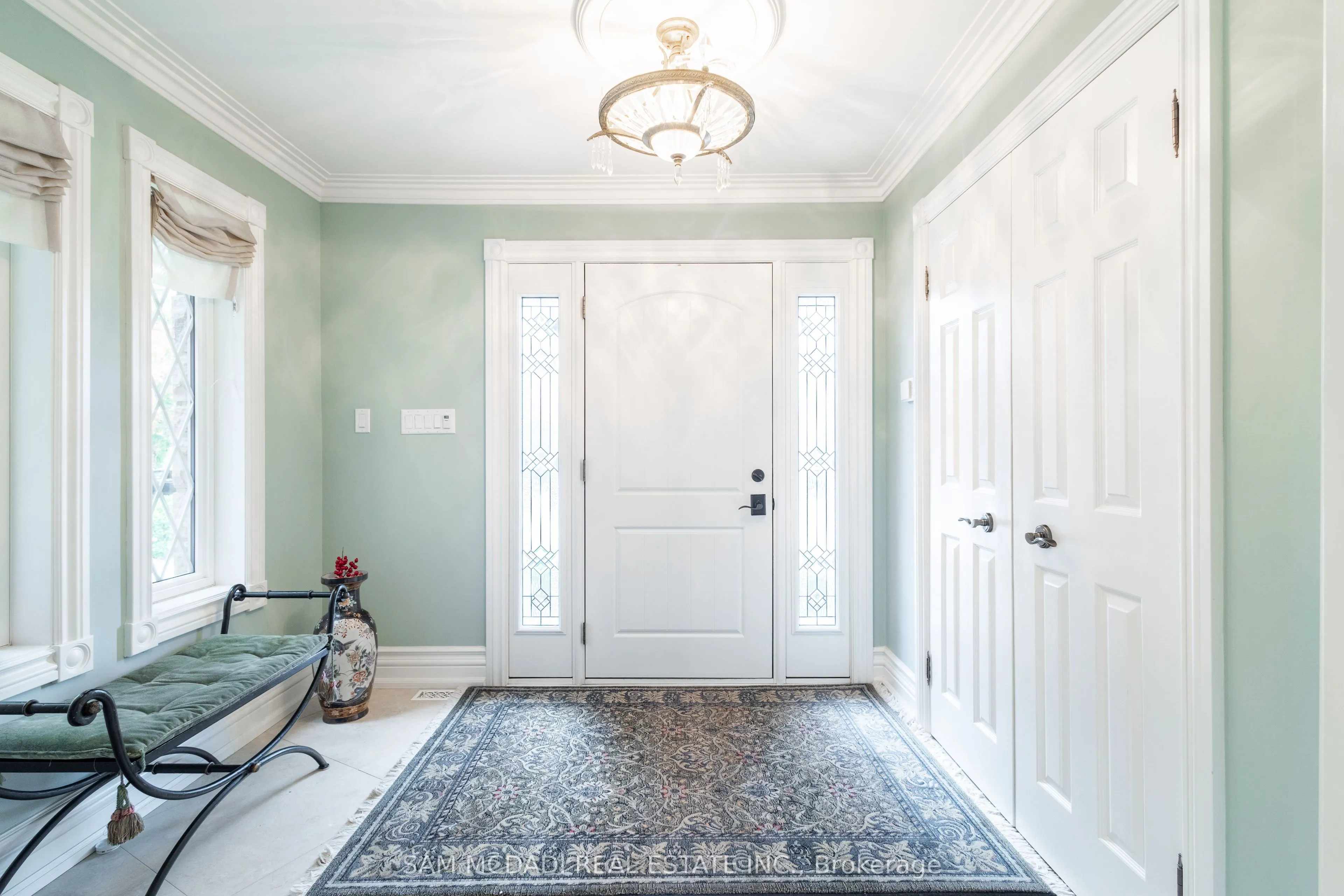 4027 Lookout Court