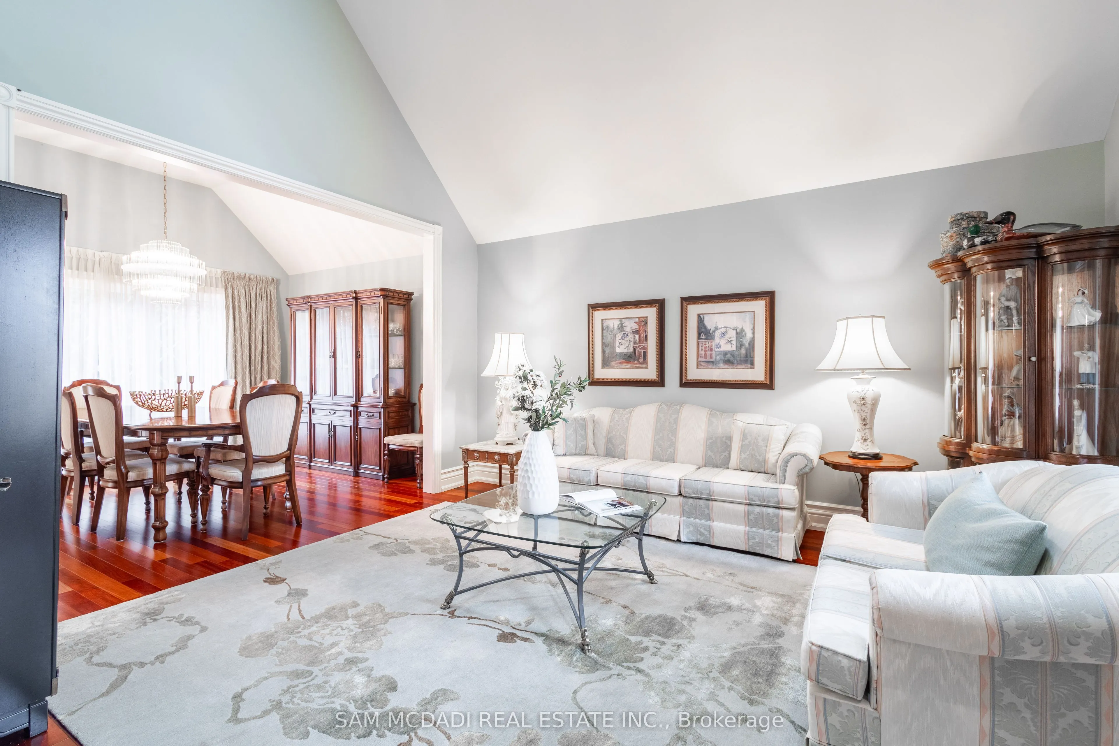 4027 Lookout Court