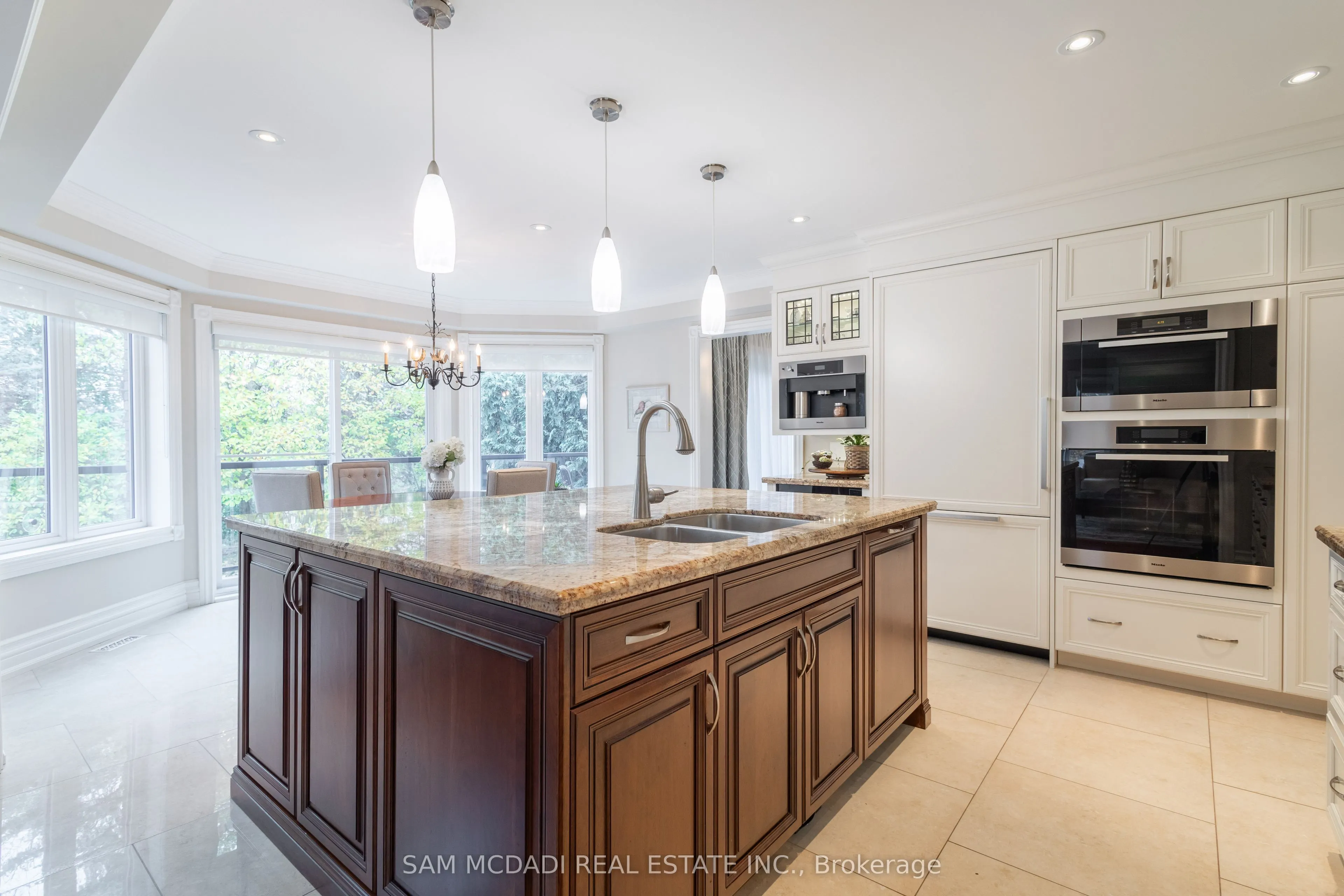 4027 Lookout Court