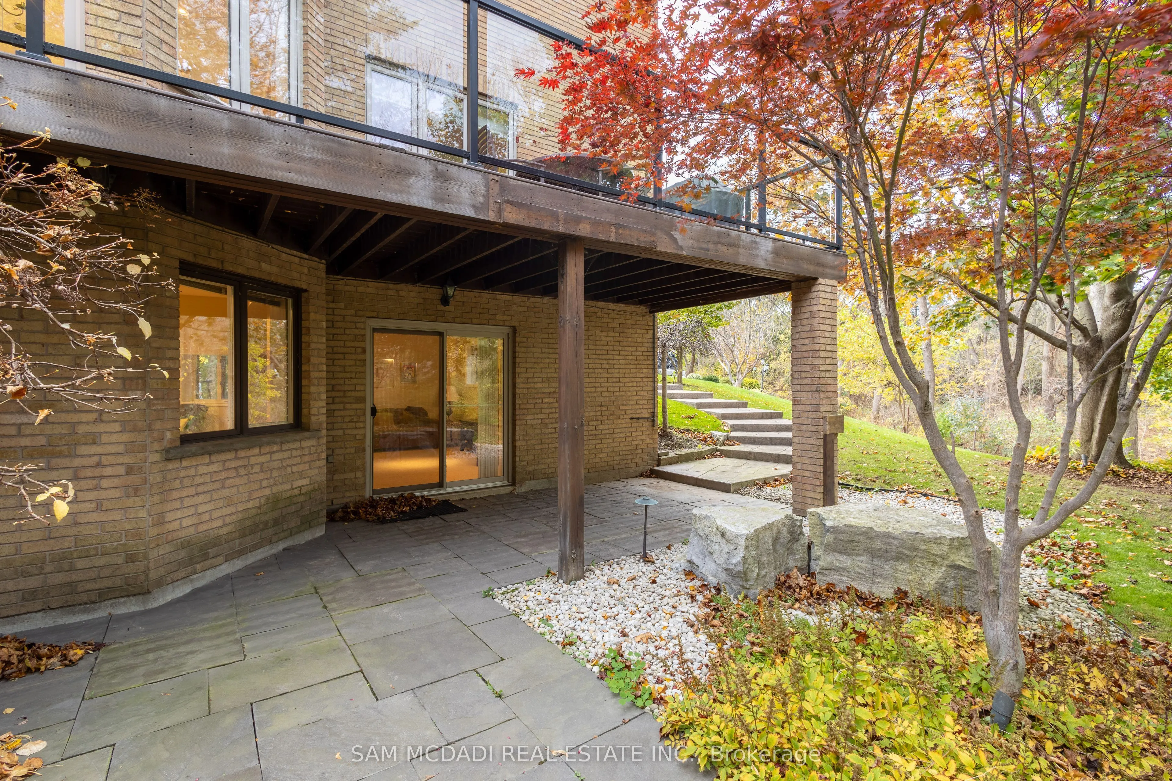 4027 Lookout Court